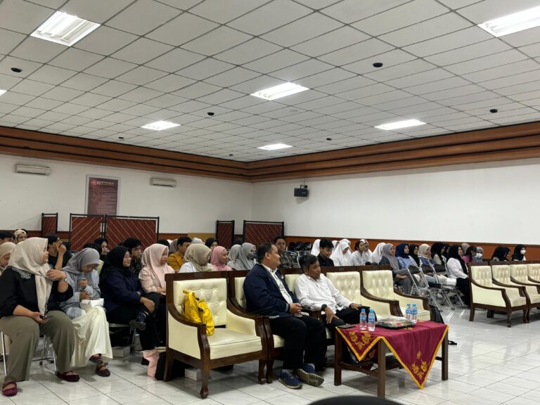 Seminar di Penghujung Akhir Tahun, Fikes UMM Kupas Isu Hukum Kesehatan di Indonesia