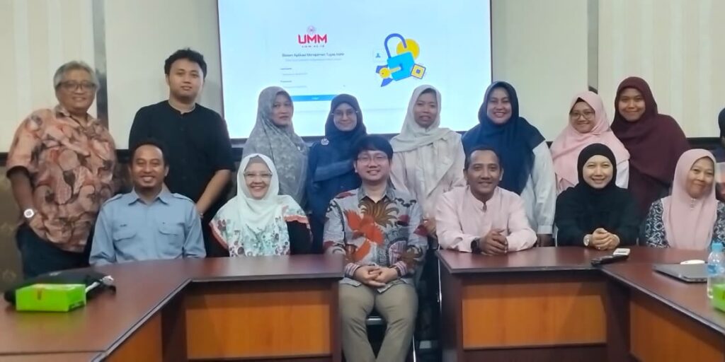 Pelatihan Sistem Informasi Teknologi Tugas Akhir Mahasiswa